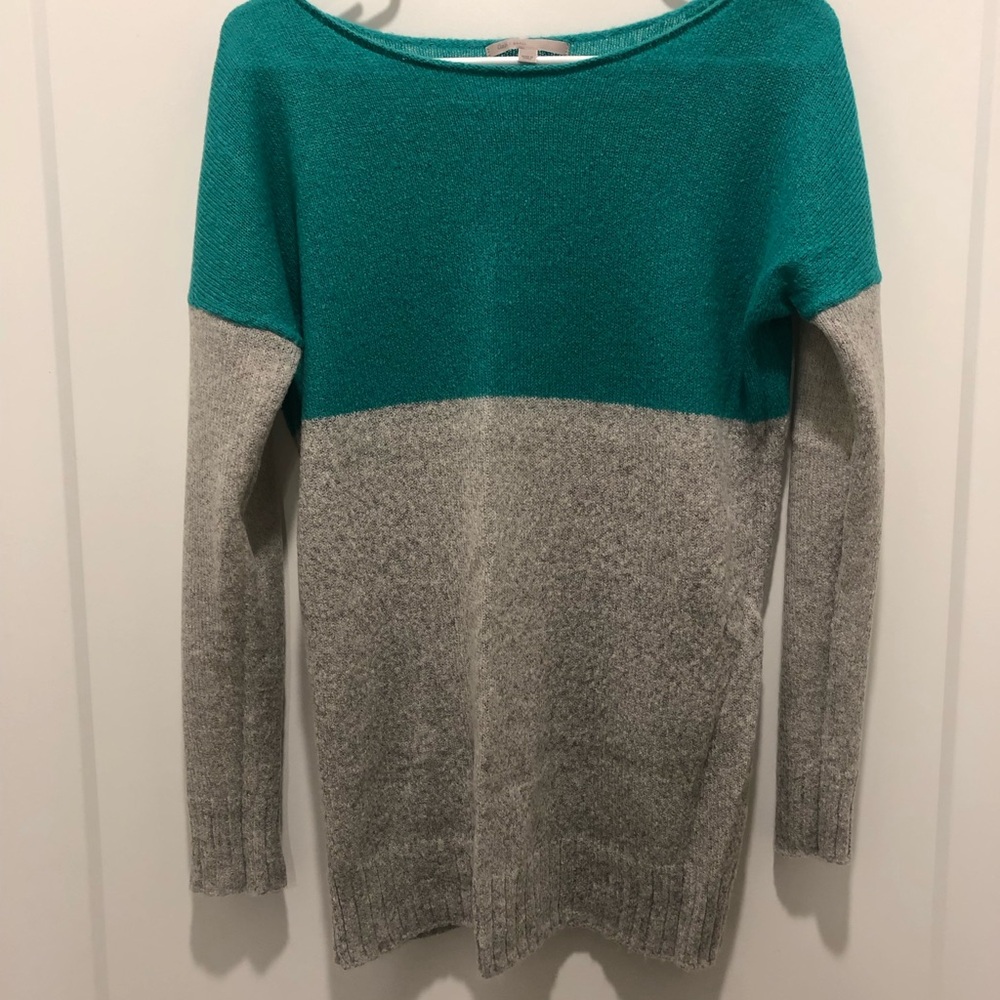 GAP Teal and Gray Crew Neck Sweater Relaxed Fit